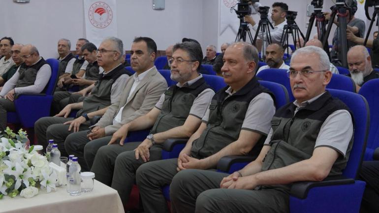 Bakan Yumaklı: Orman yangınıyla mücadele sadece bir kurumun, bir birimin konusu değil