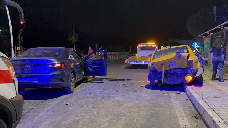Alkollü sürücünün kullandığı otomobil, taksiye çarptı: 1 yaralı