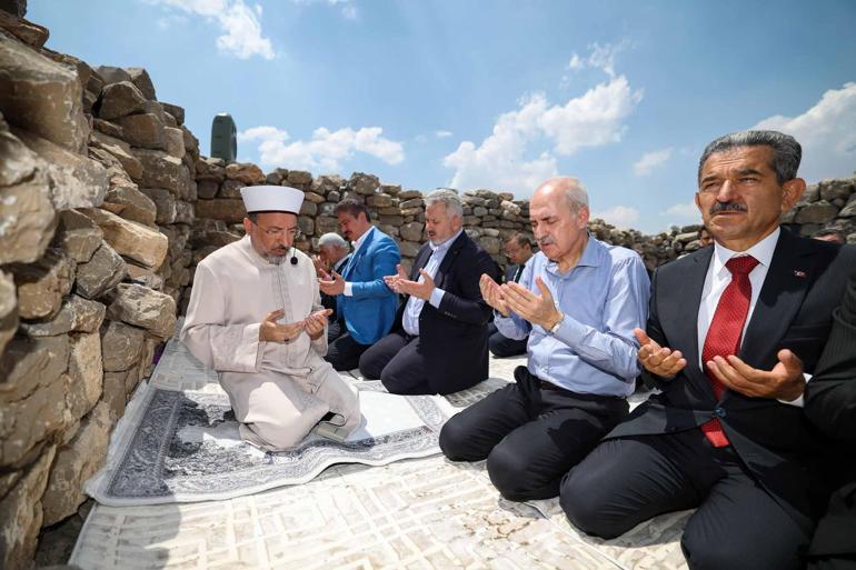 Kurtulmuş: Kardeşliğimizi gözümüzün içi gibi koruyacağız