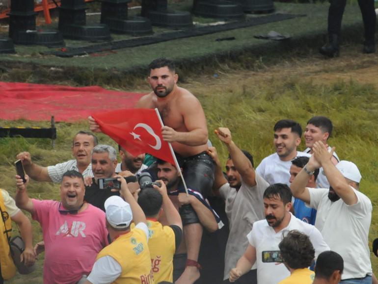 665’inci tarihi Kırkpınar Yağlı Güreşleri’nde başpehlivan Erkan Taş oldu