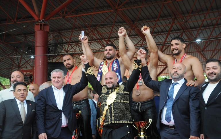 665’inci tarihi Kırkpınar Yağlı Güreşleri’nde başpehlivan Erkan Taş oldu