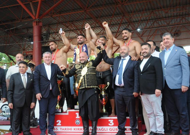 665’inci tarihi Kırkpınar Yağlı Güreşleri’nde başpehlivan Erkan Taş oldu