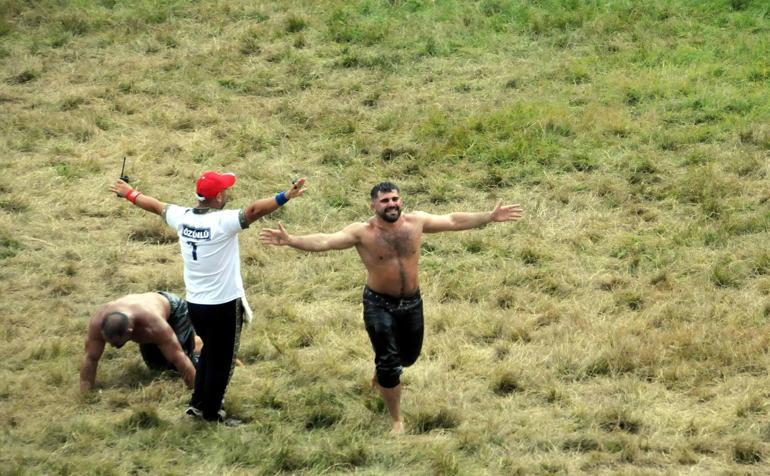 665’inci tarihi Kırkpınar Yağlı Güreşleri’nde başpehlivan Erkan Taş oldu