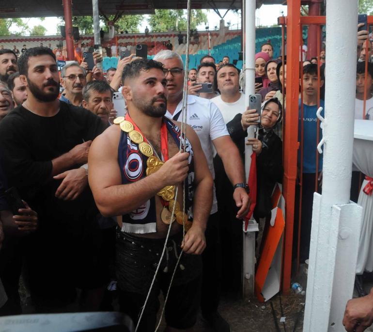 665’inci tarihi Kırkpınar Yağlı Güreşleri’nde başpehlivan Erkan Taş oldu