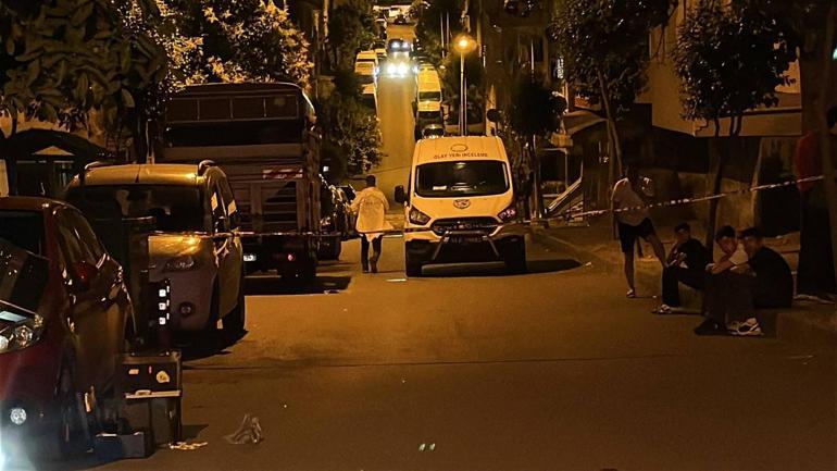 Sultangazi’de motosikletli şüphelilerin silahlı saldırısında ağır yaralandı