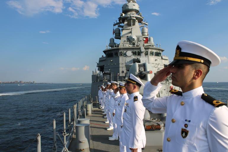 TCG Oruçreis, New Yorkta