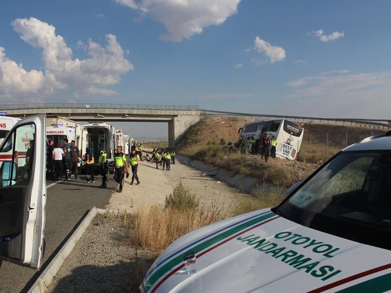 Aksarayda 1 kişinin öldüğü, 43 kişinin yaralandığı otobüs kazasında, şoför tutuklandı