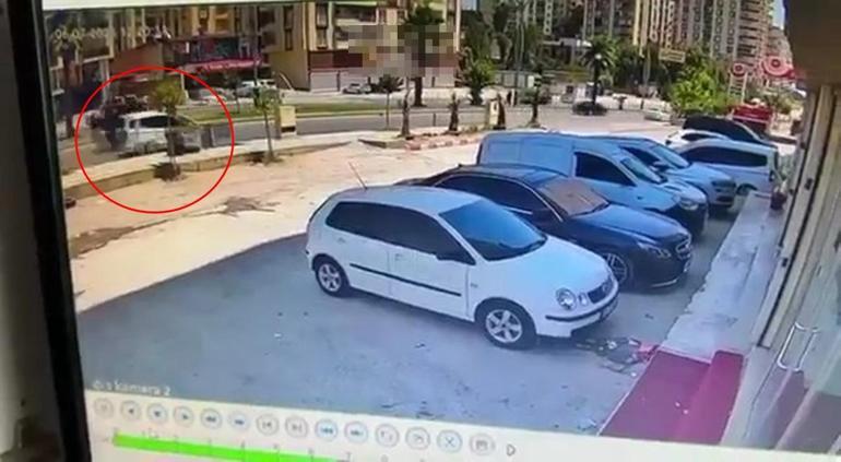 Şırnakta zırhlı araç, takla attı; 2 polis yaralı