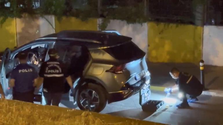 Beylikdüzü’nde denetim sırasında polis ile şüpheliler arasında arbede: 1 kişi silahla yaralandı
