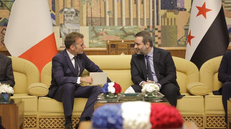 Fransa Cumhurbaşkanı Emmanuel Macron, Suriyede