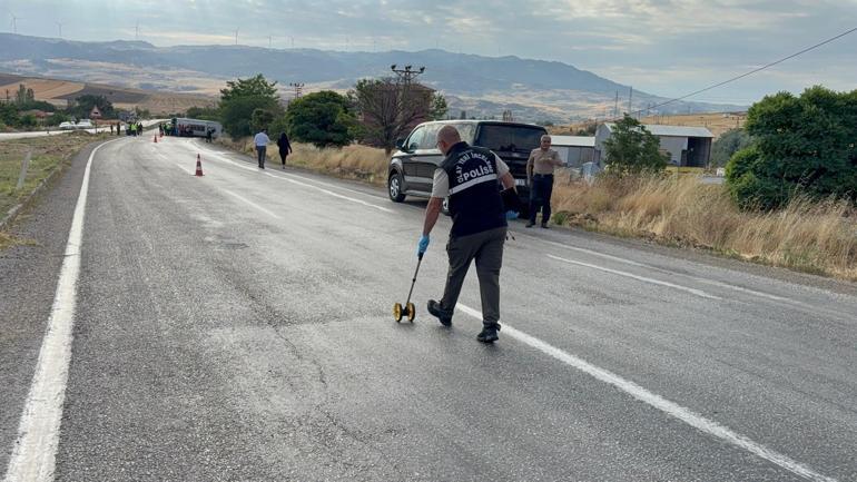 Kırıkkalede yolcu otobüsü devrildi: 1 ölü, 40 yaralı