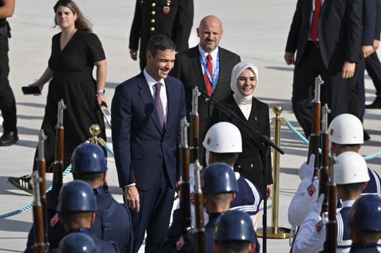 Liderlerin NATO Zirvesi kapsamında Ankaraya gelişleri sürüyor