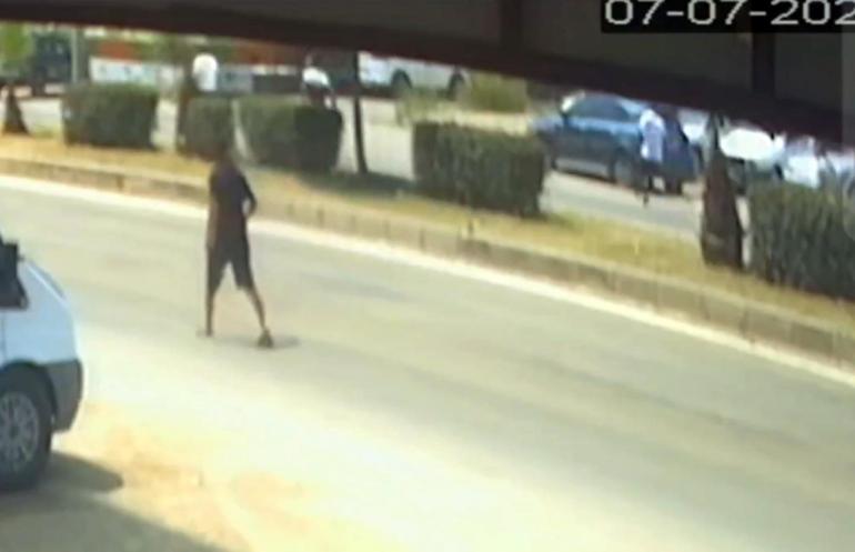 Adliye önünde silahlı kavga; 2 yaralı