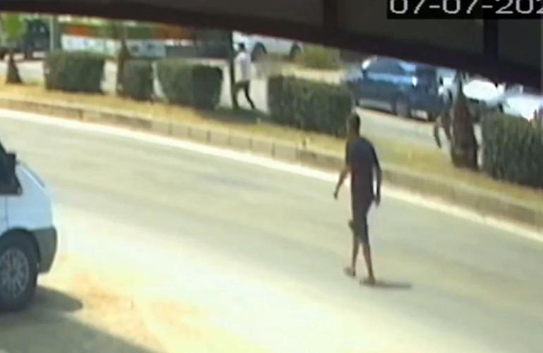 Adliye önünde silahlı kavga; 2 yaralı