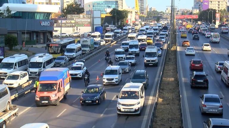 Pendik’te zincirleme kaza: 2 yaralı