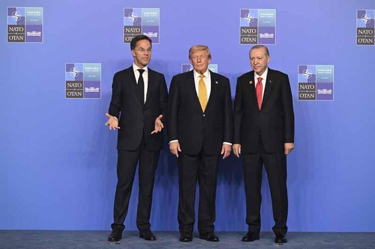 NATO Zirvesinde aile fotoğrafı çekildi