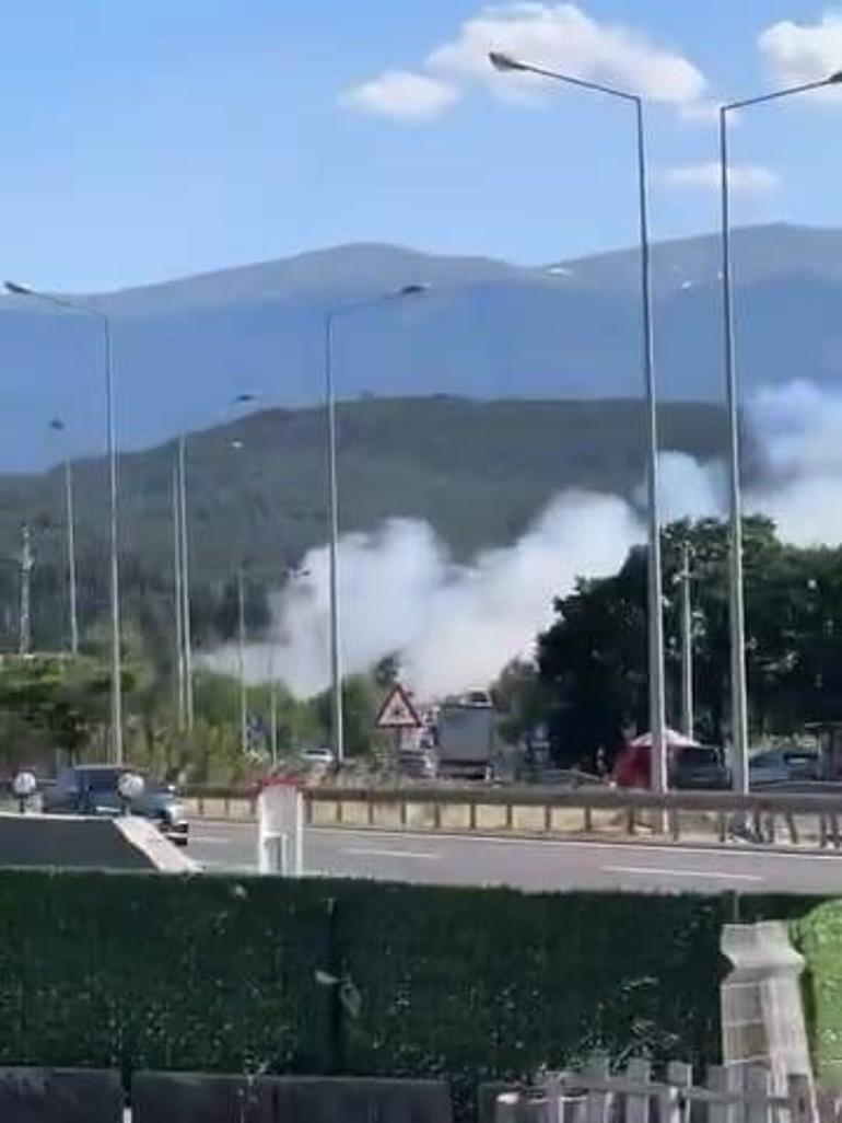 Bursa’da ot yangını; havadan ve karadan müdahale ediliyor