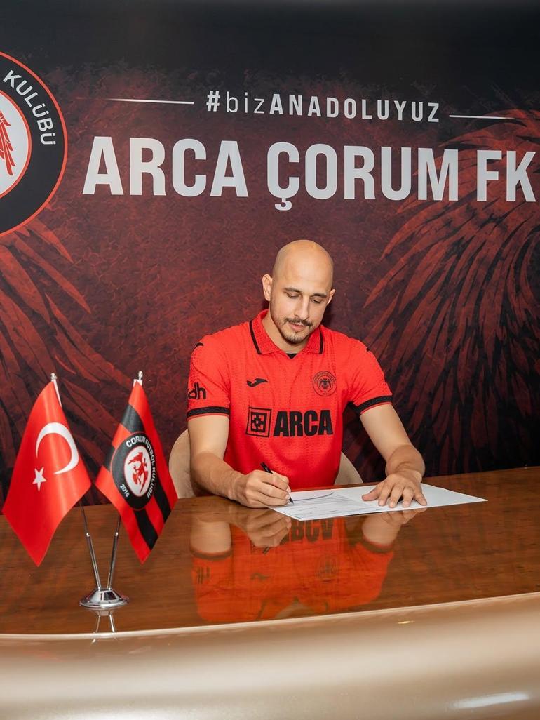 Çorum FKda imzalar devam ediyor