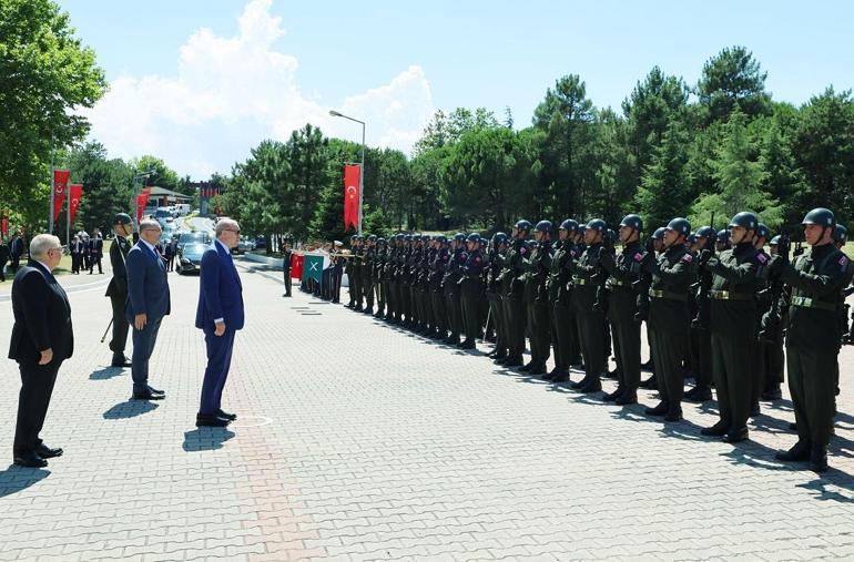 Cumhurbaşkanı Erdoğan: Terörsüz Türkiye sürecimizin başarıya ulaşmasıyla içeride ve dışarıda yeni bir hikaye yazmaya başlayacağız