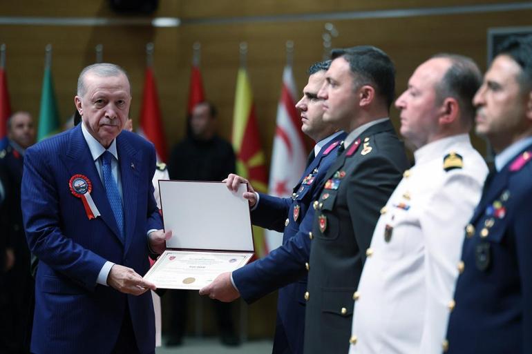 Cumhurbaşkanı Erdoğan: Terörsüz Türkiye sürecimizin başarıya ulaşmasıyla içeride ve dışarıda yeni bir hikaye yazmaya başlayacağız