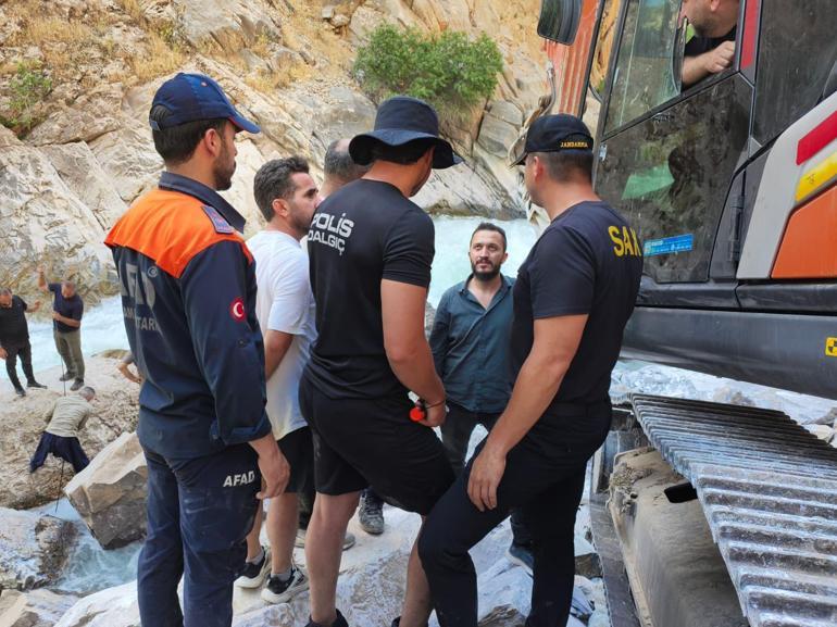 Çayda kaybolan Erkan’ı arama çalışmaları 3’üncü gününde