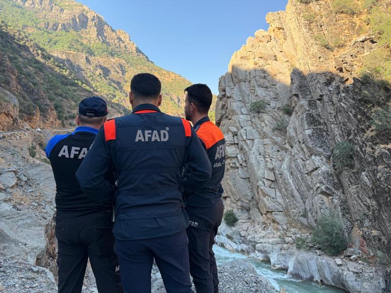 Çayda kaybolan Erkan’ı arama çalışmaları 3’üncü gününde
