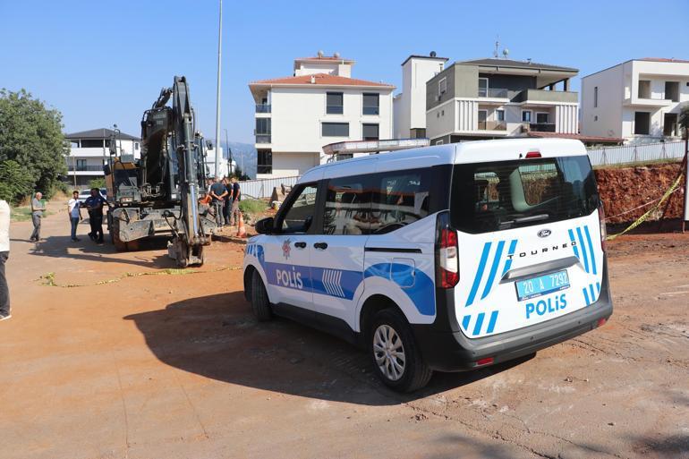 Denizli’de göçük altında kalan kepçe operatörü hayatını kaybetti