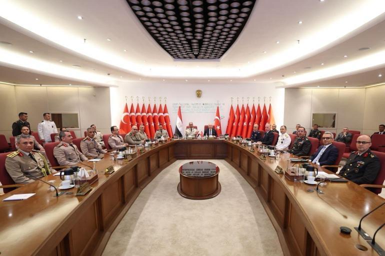 Bakan Güler, Mısırlı mevkidaşı Zaher ile görüştü