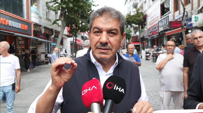 Esenler’de 15 Temmuz öncesi esnafa Türk bayrağı dağıtıldı