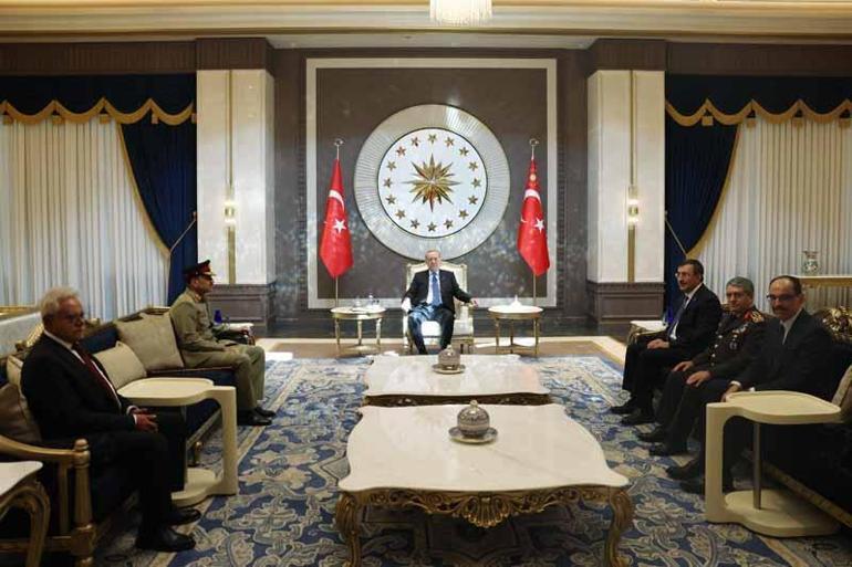 Cumhurbaşkanı Erdoğan, Pakistan Savunma Kuvvetleri Komutanı Muniri kabul etti