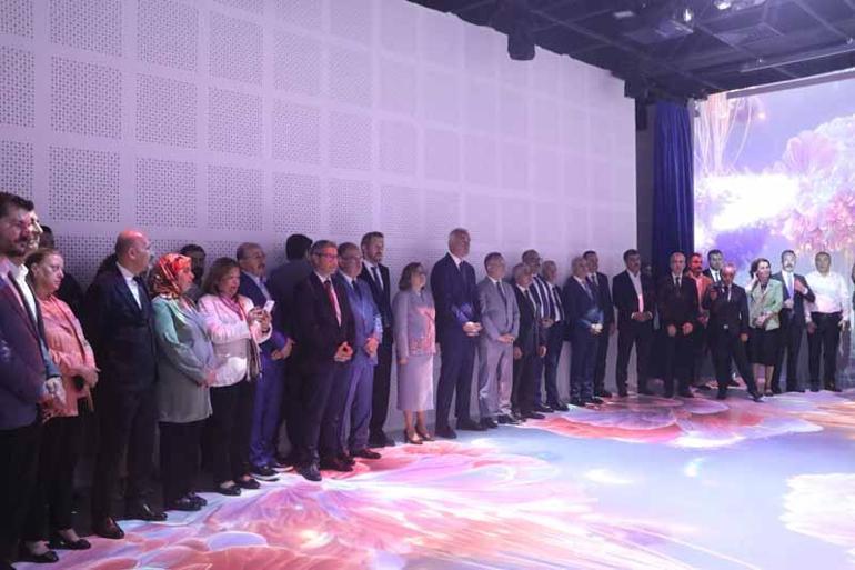 Bakan Ersoy: Çingene Kızı Mozaiğinin 13üncü panelinin getirilmesinin mutluluğunu yaşıyoruz