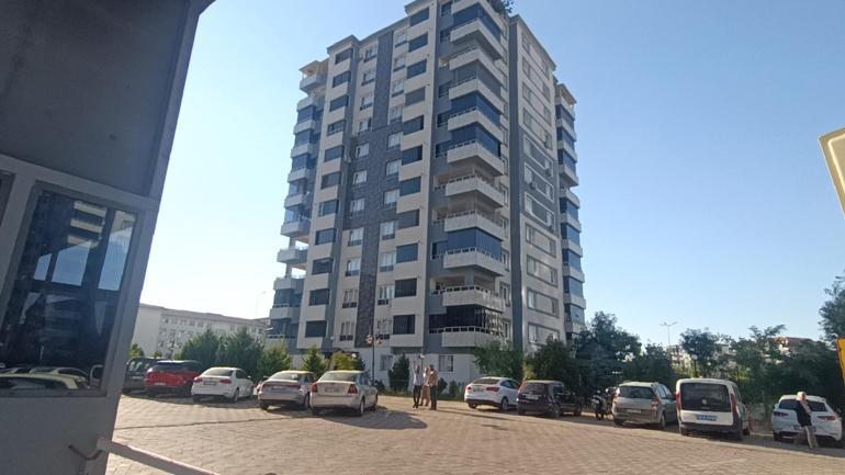 Asansör aniden hareket etti; sıkışan kadın öldü