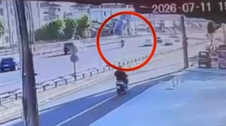 Motosiklet sürücüsünün öldüğü kazanın görüntüleri ortaya çıktı