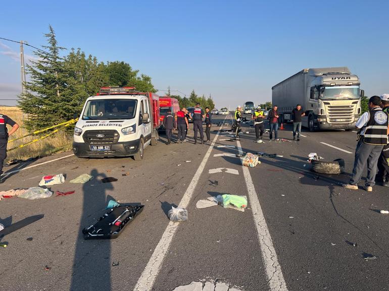 Gurbetçi ailenin otomobili takla attı: 3 ölü, 1 yaralı