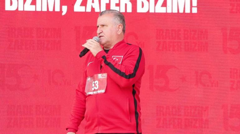 15 Temmuz darbe girişiminin 10uncu yılında binlerce kişi 15 Temmuz Hafıza Müzesi’ne yürüdü