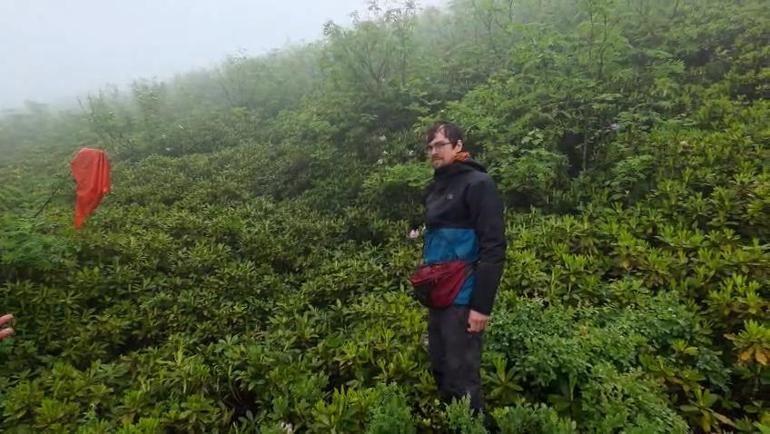 Rizede doğa yürüyüşünde kaybolan 3 Rus turist kurtarıldı; o anlar kamerada