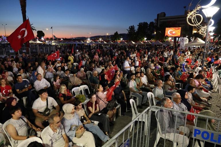 İzmir’de ‘15 Temmuz’ anma etkinliği