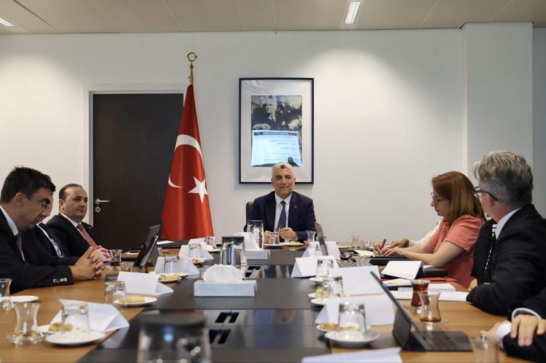 Ticaret Bakanı Bolat, Belçikada