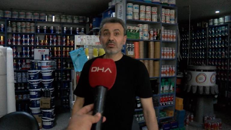 Gaziosmanpaşada cip iş yerine daldı; kaza kamerada