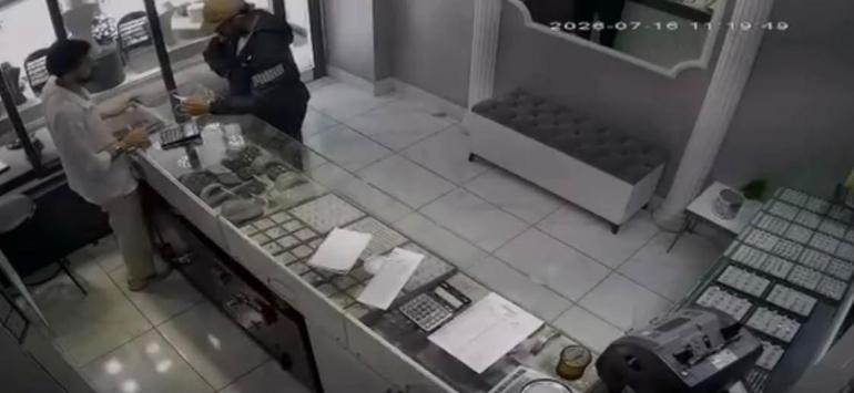 Kuyumcu soyguncusu 2 saatte yakalandı; İnternetten ‘Soygun nasıl yapılır’ araştırması yapmış