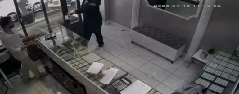 Kuyumcu soyguncusu 2 saatte yakalandı; İnternetten ‘Soygun nasıl yapılır’ araştırması yapmış
