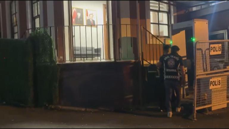 Fatihte yol kesen sürücü kamerayı görünce ters yönden kaçtı; 252 bin lira ceza