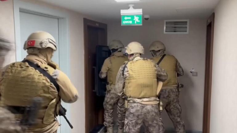 İstanbulda yasa dışı bahis operasyonu; 6 bin 314 hesaba bloke, 19 adrese baskın