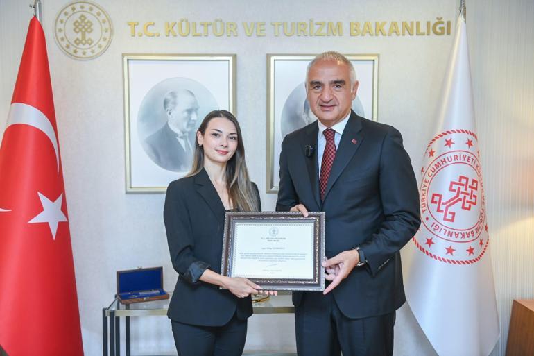 Bakan Ersoy, Nilay Tahiroğlu ve Tan Sağtürk ile görüştü