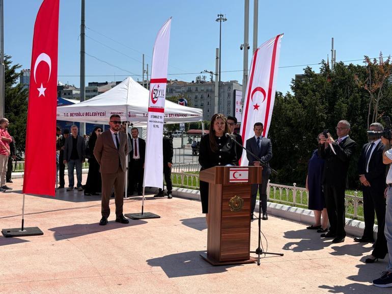 Taksim’de 20 Temmuz Barış ve Özgürlük Bayramı’nın 52nci yılı kutlandı