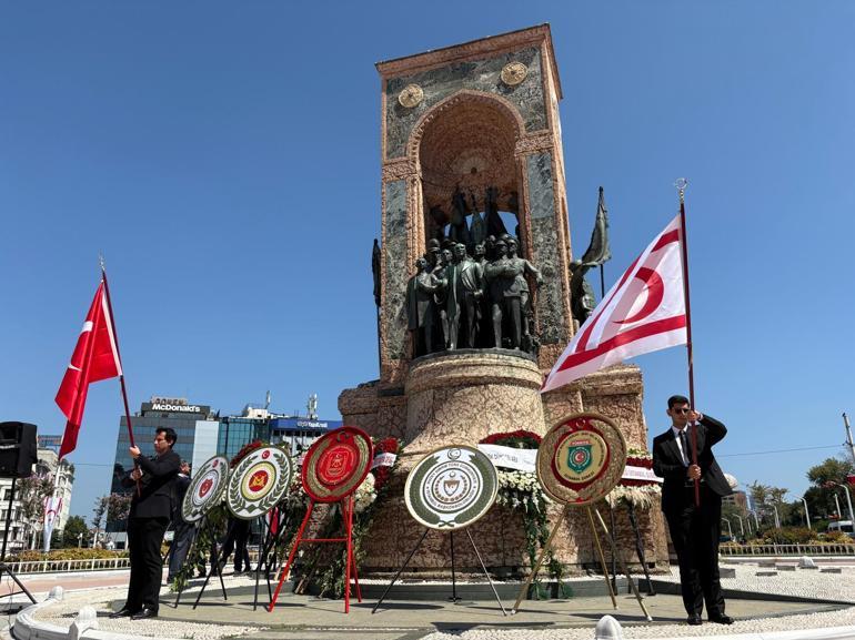 Taksim’de 20 Temmuz Barış ve Özgürlük Bayramı’nın 52nci yılı kutlandı