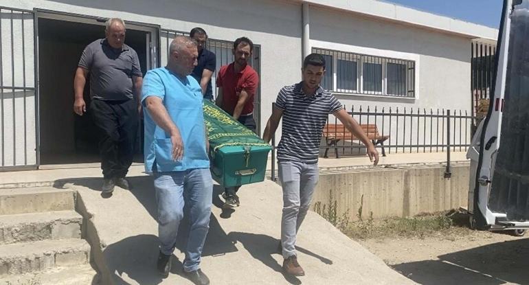 Uçuruma yuvarlanan traktörü durdurmak isterken yaralanan Arda, 8 gün sonra öldü