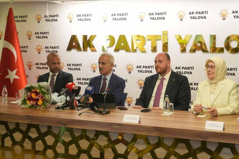 Bakan Uraloğlu: Yalova-Armutlu Yolu seyahat süresini 1 saatten 30 dakikaya düşürdük