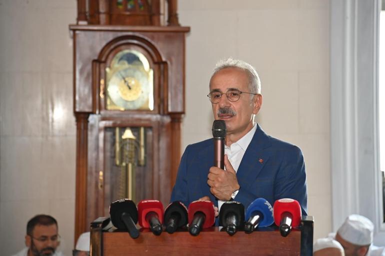 Bakan Uraloğlu, icazet törenine katıldı