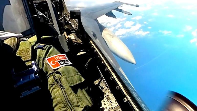 F-16lardan Karadenizde eğitim uçuşu
